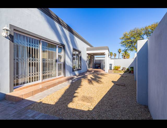 3 BEDROOM FREESTANDING FOR SALE IN PARKLANDS
